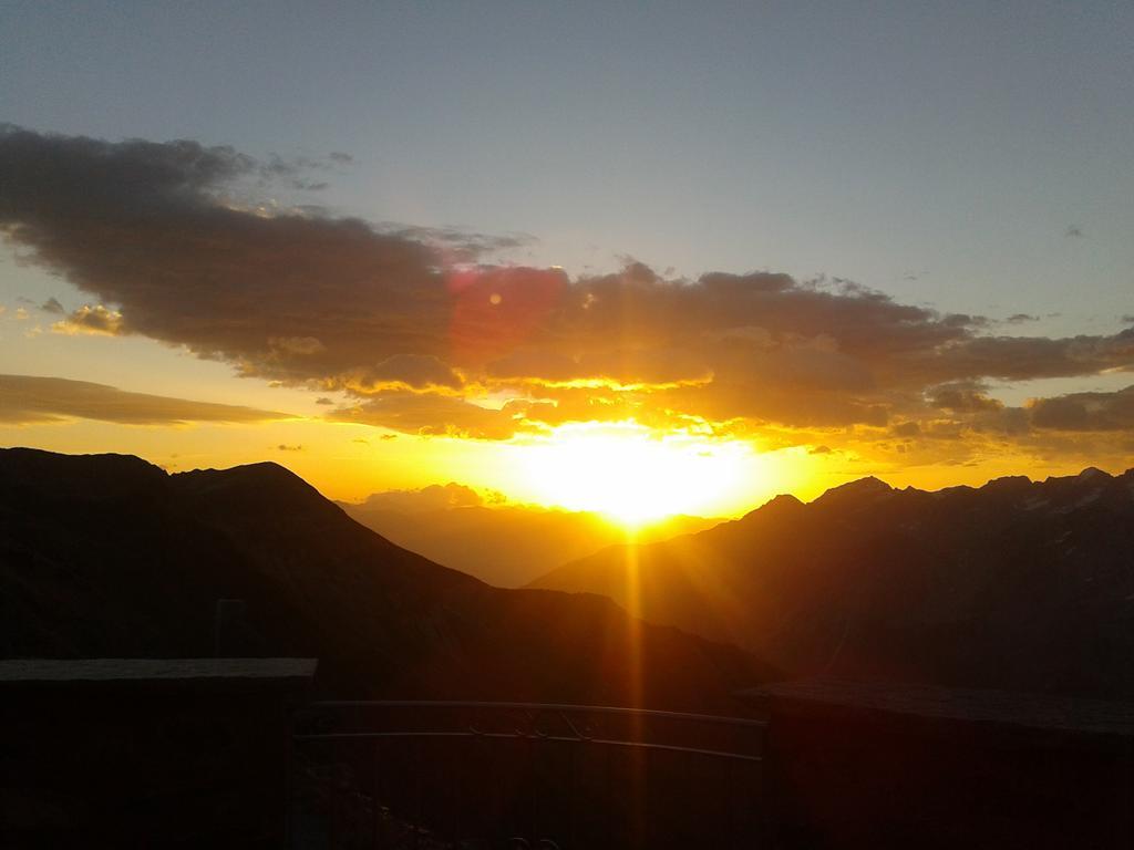 Rifugio Garibaldi Hotel Passo Stelvio Ngoại thất bức ảnh