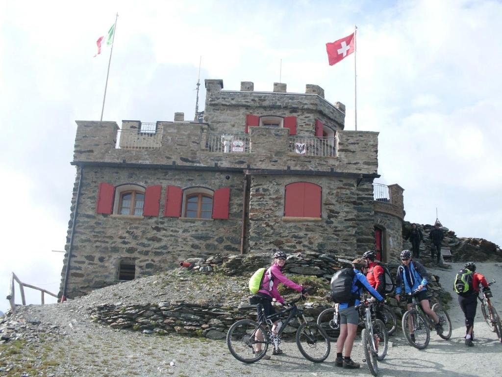 Rifugio Garibaldi Hotel Passo Stelvio Ngoại thất bức ảnh
